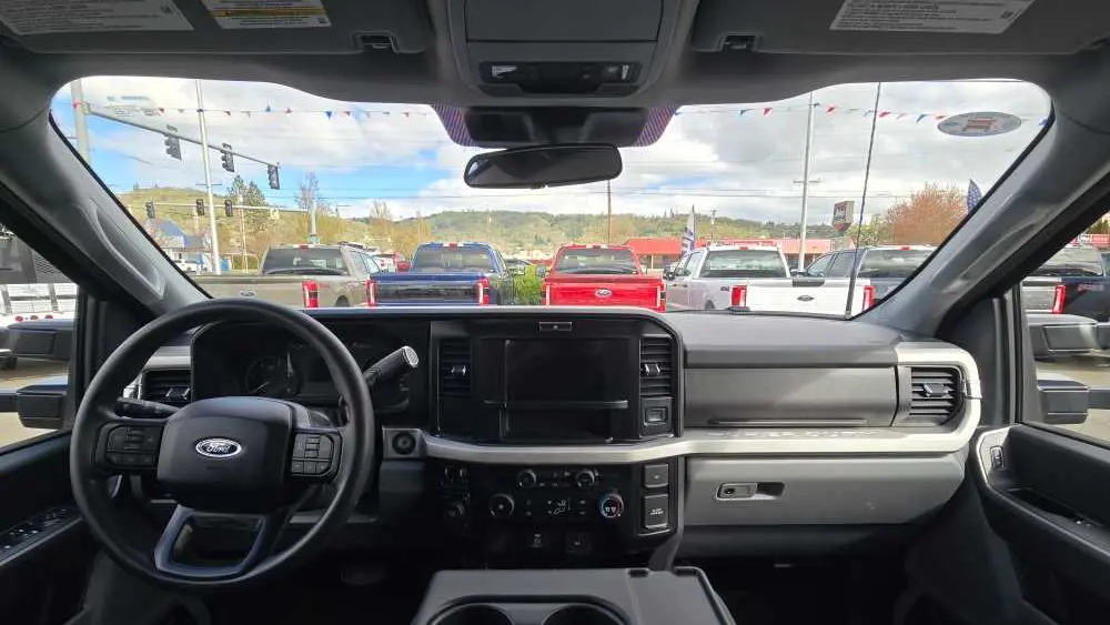 2025 Ford F-350 Super Duty King Ranch