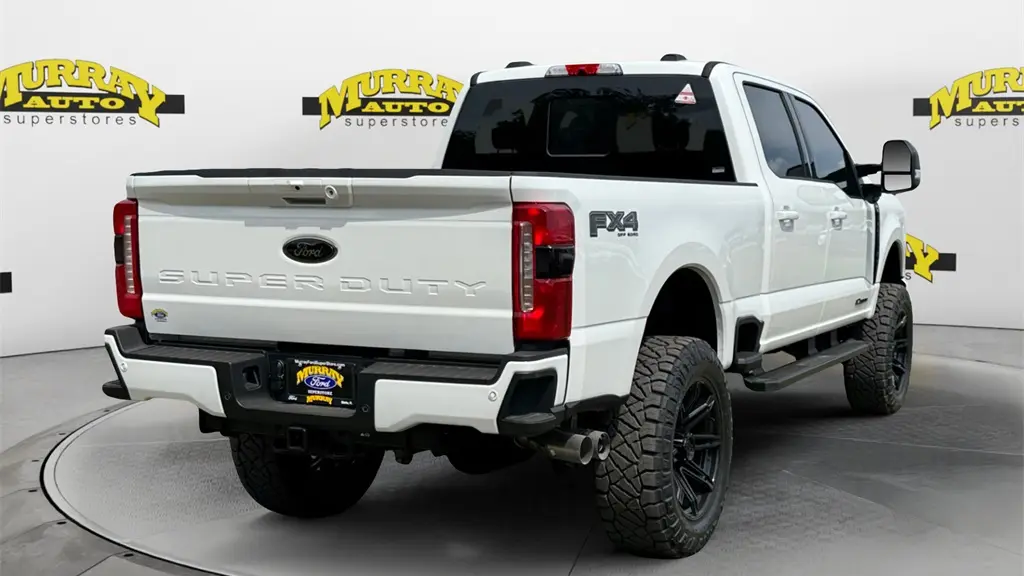 2025 Ford F-350 Super Duty XLT