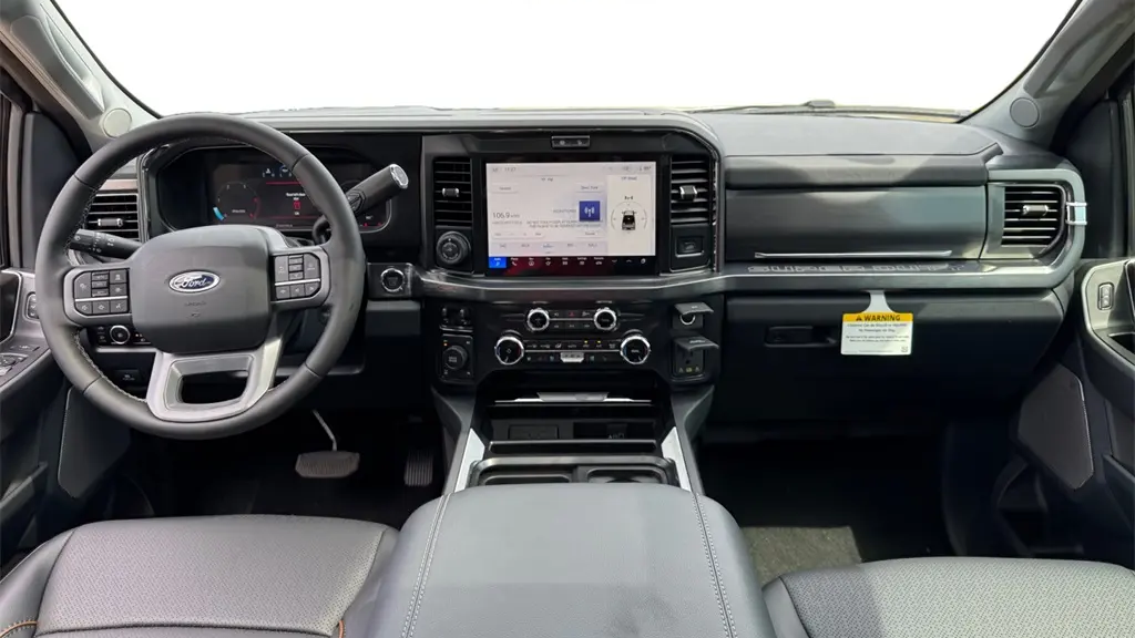 2025 Ford F-350 Super Duty XLT