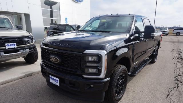 2025 Ford F-350 Super Duty XLT