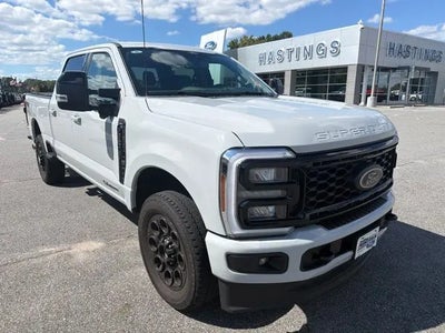 2025 Ford F-350 Super Duty 4X4 Lariat 4DR Crew Cab 6.8 FT. SB SRW Pickup