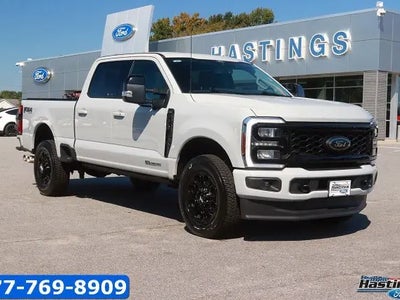 2025 Ford F-350 Super Duty 4X4 Lariat 4DR Crew Cab 6.8 FT. SB SRW Pickup