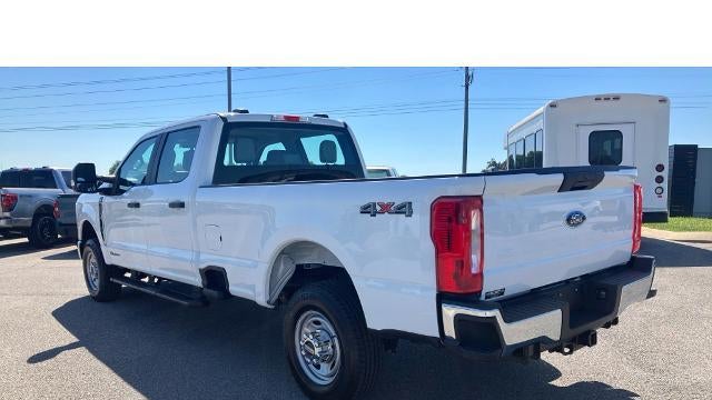 2026 Ford F-350 Super Duty Lariat