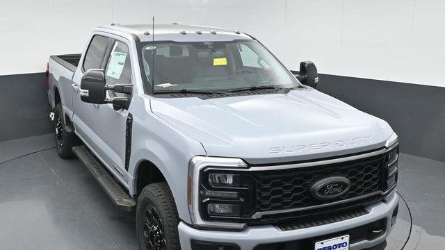 2026 Ford F-350 Super Duty Lariat