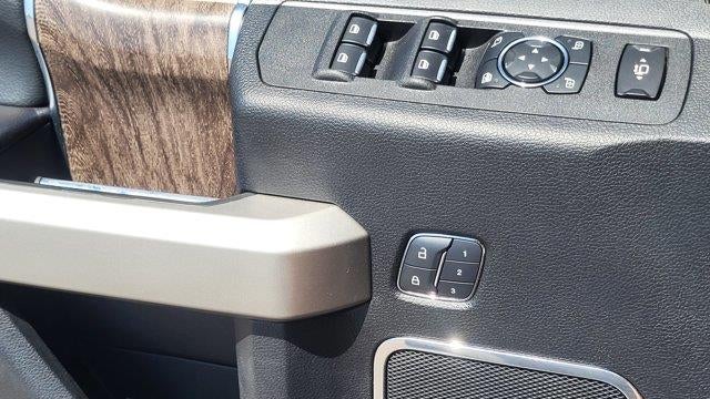 2017 Ford F-350 Super Duty Platinum