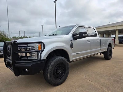 2019 Ford F-350 Super Duty 4X4 XLT 4DR Crew Cab 6.8 FT. SB SRW Pickup
