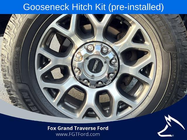 2022 Ford F-350 - $52,976