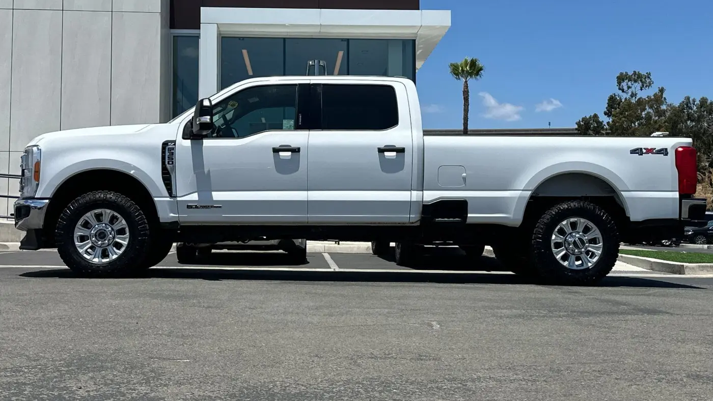 2023 Ford F-350 Super Duty King Ranch