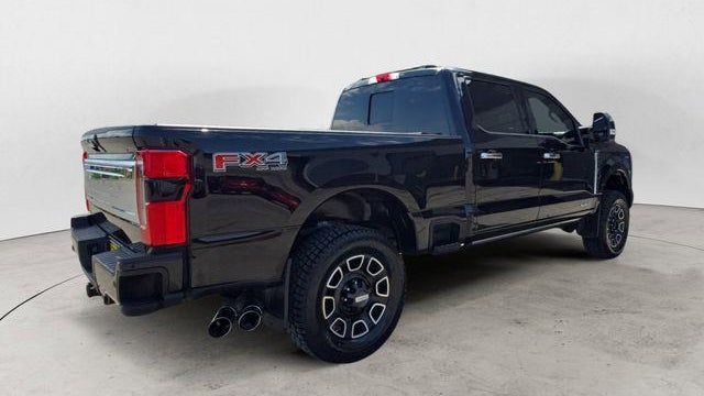 2024 Ford F-350 Super Duty XLT
