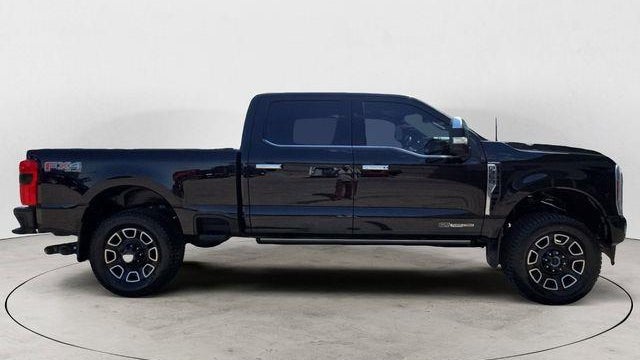 2024 Ford F-350 Super Duty XLT