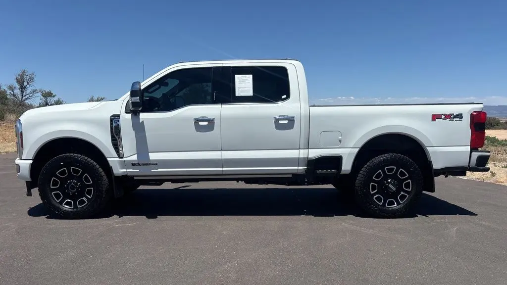 2024 Ford F-350 Super Duty Platinum
