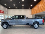 2024 F-350 Super Duty Thumbnail 2