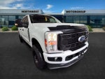 2024 F-350 Super Duty Thumbnail 1