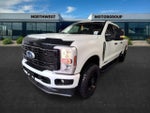 2024 F-350 Super Duty Thumbnail 2