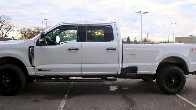 2024 Ford F-350 Super Duty XLT