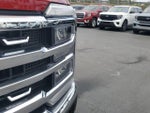 2024 F-350 Super Duty Thumbnail 4