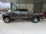 2024 F-350 Super Duty Thumbnail 4