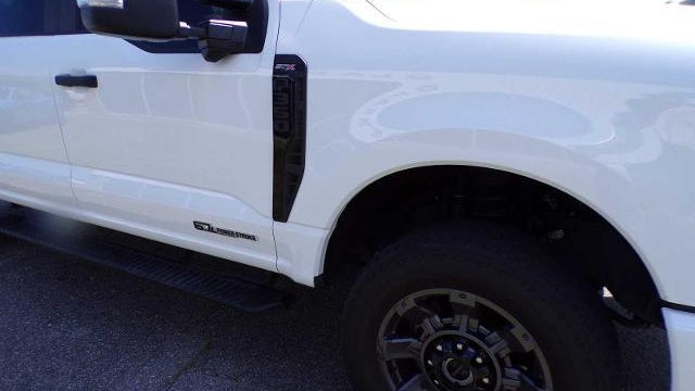 2024 Ford F-350 Super Duty XLT