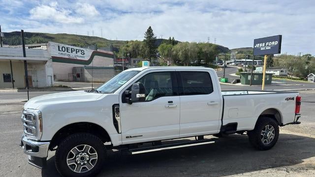 2025 Ford F-350 Super Duty XLT