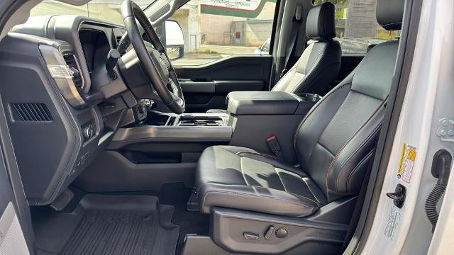 2025 Ford F-350 Super Duty XLT