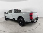 2025 F-350 Super Duty Thumbnail 3