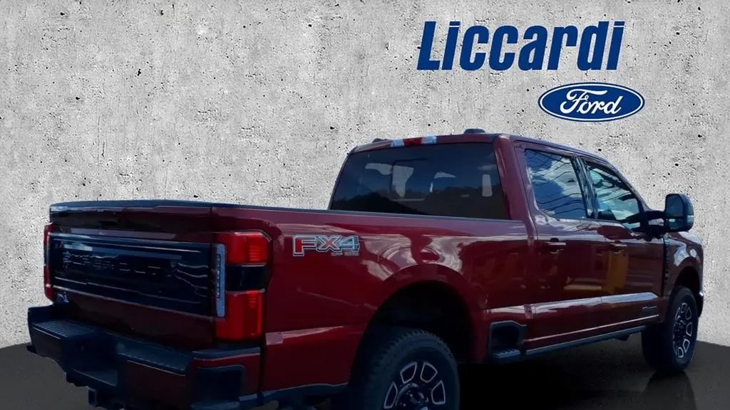 2025 Ford F-350 Super Duty King Ranch