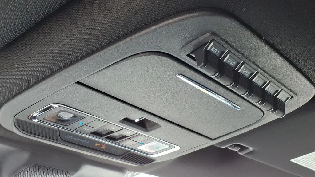 2025 Ford F-350 Super Duty King Ranch