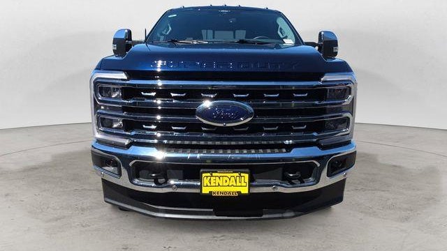 2025 Ford F-350 Super Duty King Ranch