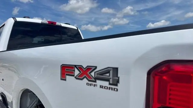 2025 Ford F-350 Super Duty XLT