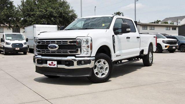 Preowned 2025 Ford F-350 Super Duty Lariat for Sale