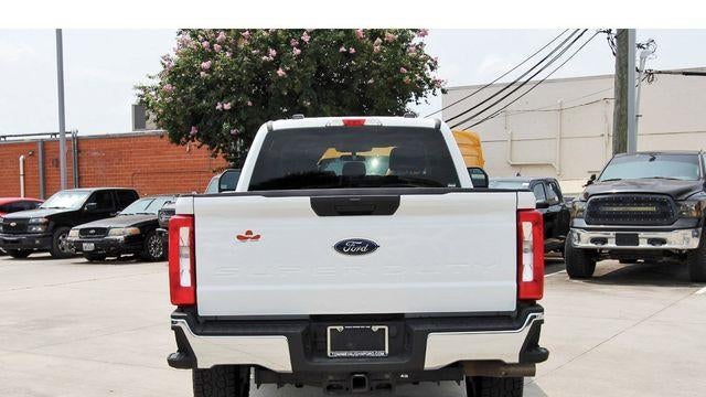 2025 Ford F-350 Super Duty Lariat