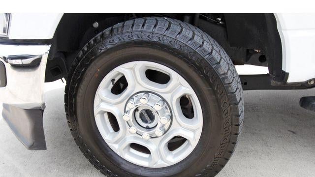 2025 Ford F-350 Super Duty Lariat