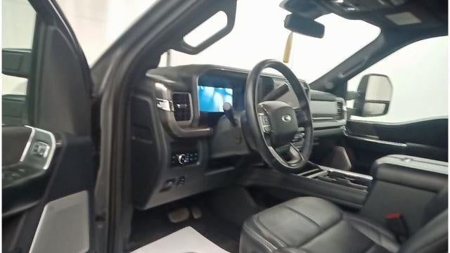 2025 Ford F-350 Super Duty XLT