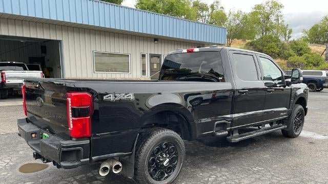 2026 Ford F-350 Super Duty Lariat