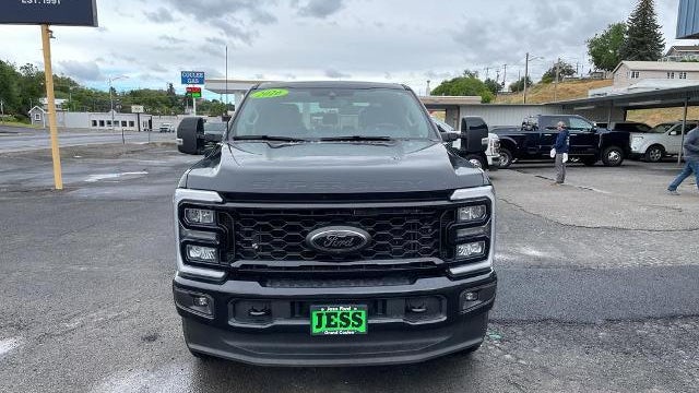 2026 Ford F-350 Super Duty Lariat
