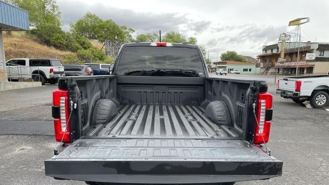 2026 Ford F-350 Super Duty Lariat