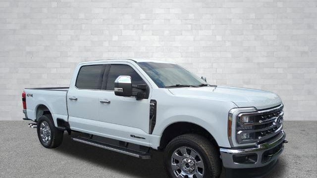 2026 Ford F-350 Super Duty XLT