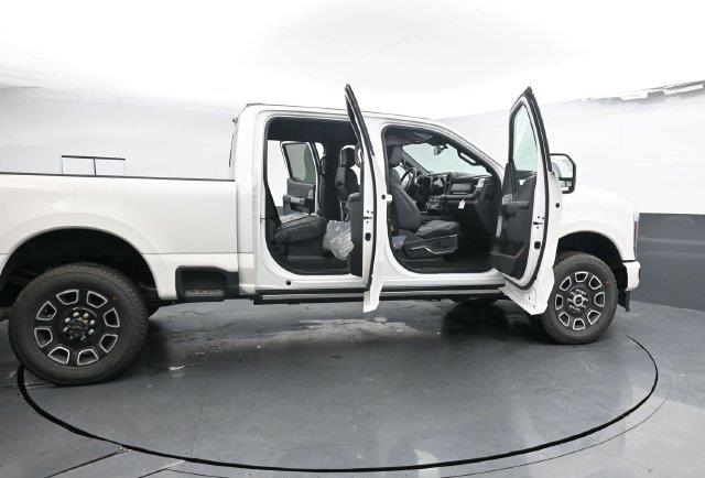 2026 Ford F-350 - $92,704
