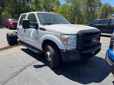 2011 Ford F-350 Super Duty 4X2 XL 4DR Crew Cab 8 FT. LB DRW Pickup