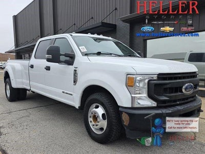 2022 Ford F-350 Super Duty 4X2 XL 4DR Crew Cab 8 FT. LB DRW Pickup