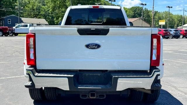 2024 Ford F-350 Super Duty XL