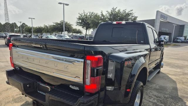 2023 Ford F-350 Super Duty King Ranch