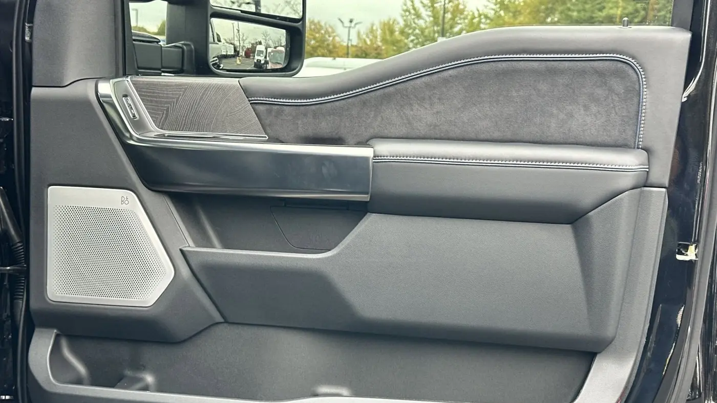 2025 Ford F-350 Super Duty King Ranch