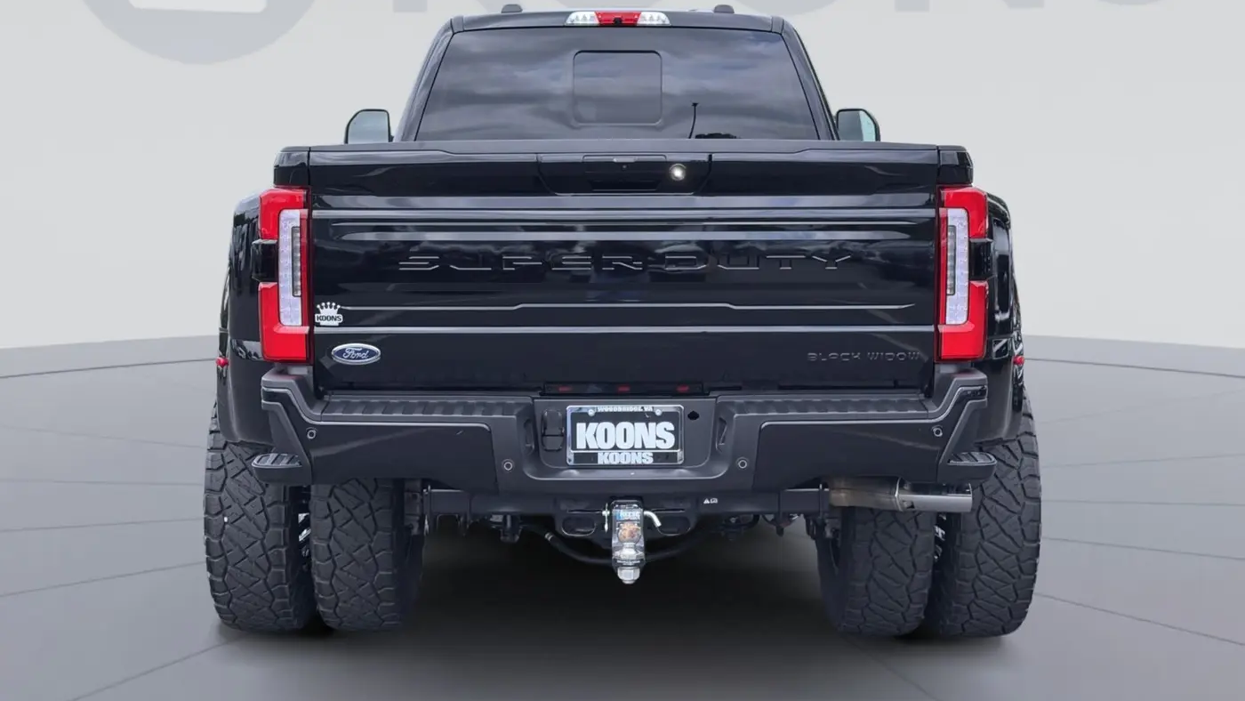 2025 Ford F-350 Super Duty King Ranch