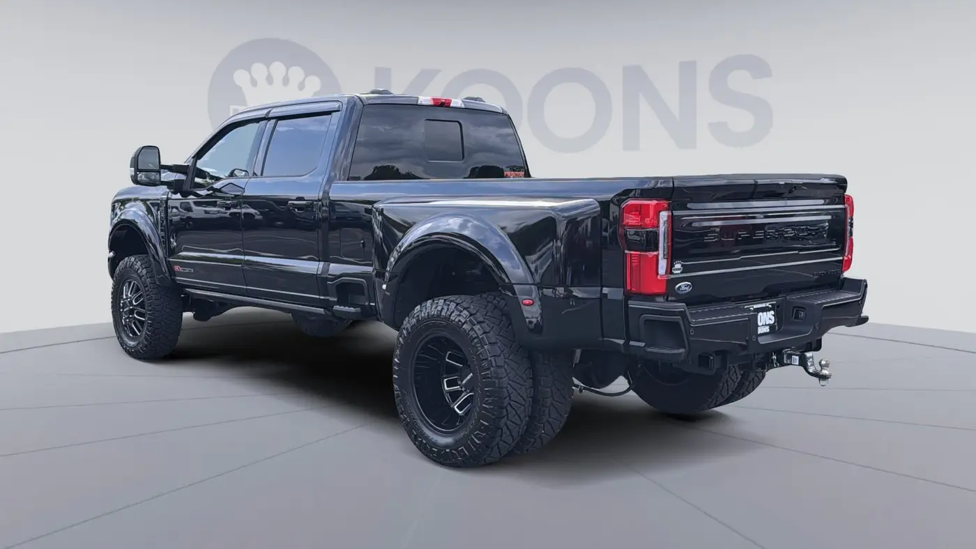 2025 Ford F-350 Super Duty King Ranch