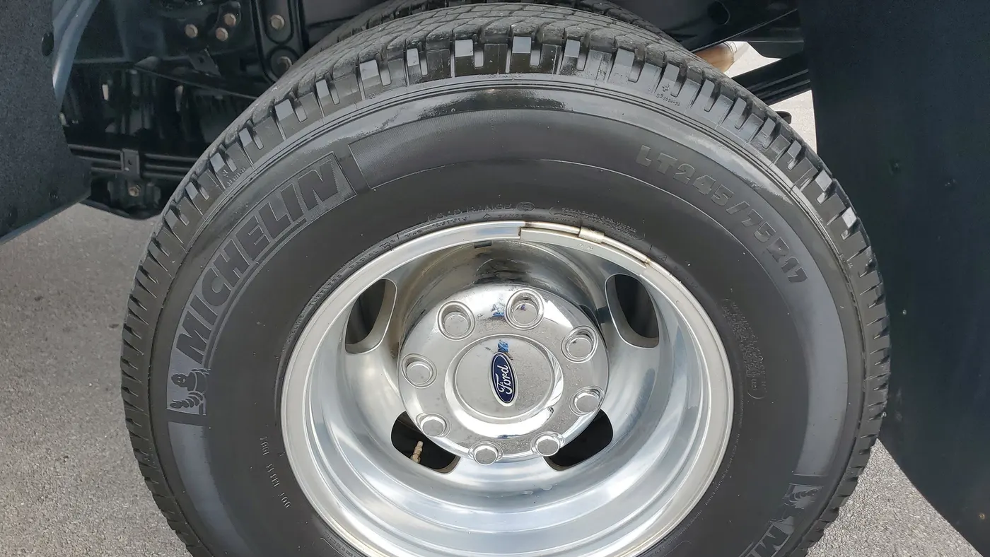 2023 Ford F-350 Super Duty XL