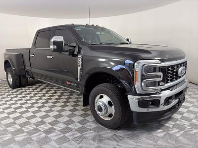 2023 Ford F-350 Super Duty 4X4 Lariat 4DR Crew Cab 8 FT. LB DRW Pickup