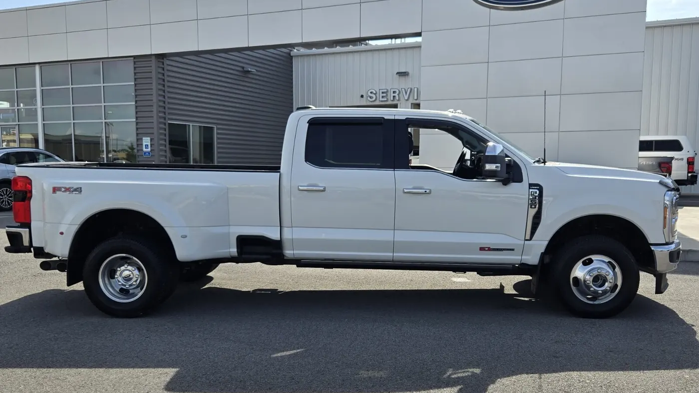 2024 Ford F-350 Super Duty King Ranch