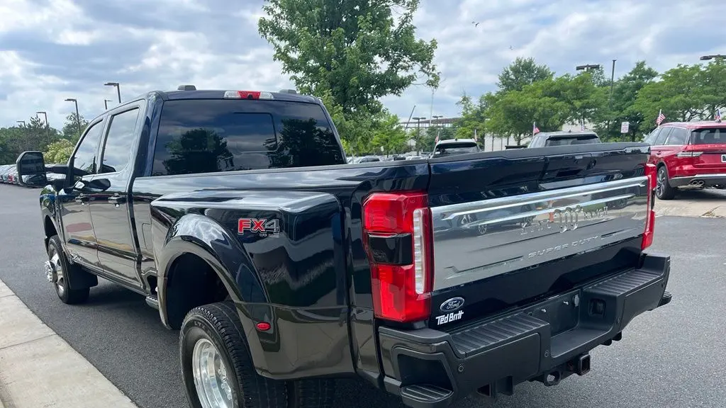 2024 Ford F-350 Super Duty King Ranch