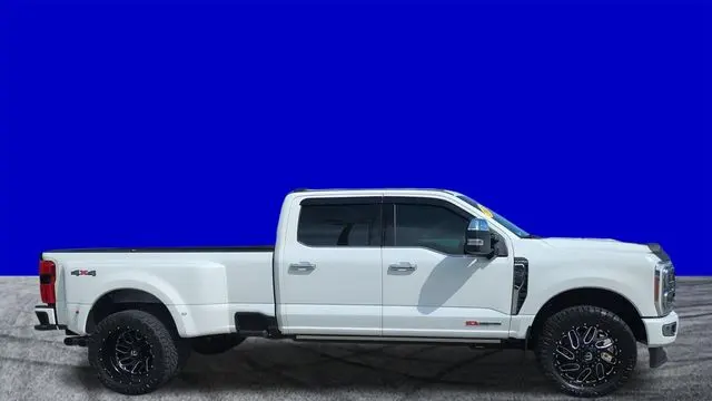 2025 Ford F-350 Super Duty King Ranch